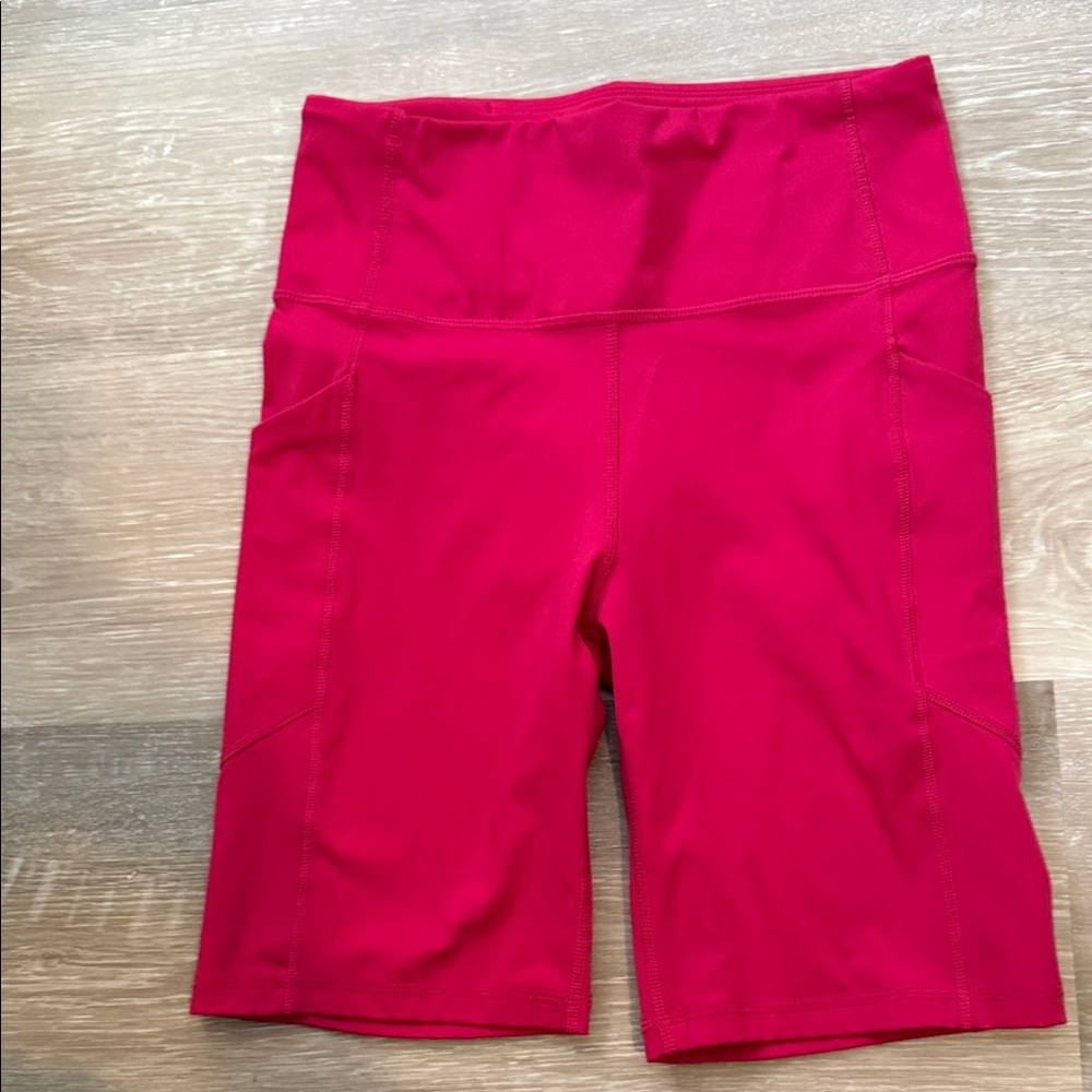 Figs Women's Bike Shorts - Vibrant Pink